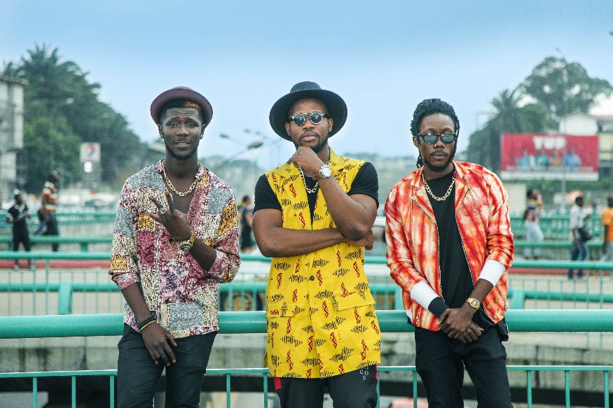 ALL BLACK ET OVERCOM C’EST FINI