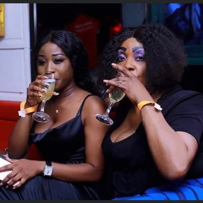 carmen_sama_85069853_190718288805260_4354033506214412438_n.jpg (82 KB)